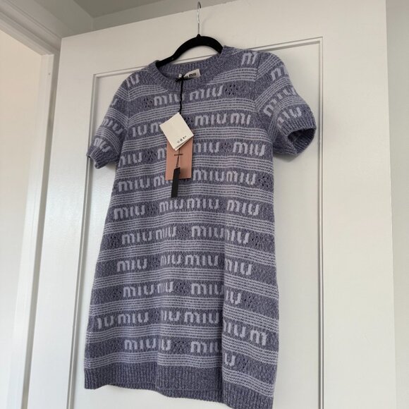NWT Miu Miu Logo Intarsia Knit Shift Mini Dress Purple Cashmere Crew Neck Sz 38 - Picture 5 of 9